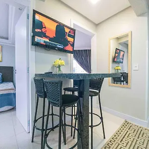 Apartamento Pontal Norte Ao Lado Da Big Wheel, Balneário Camboriú